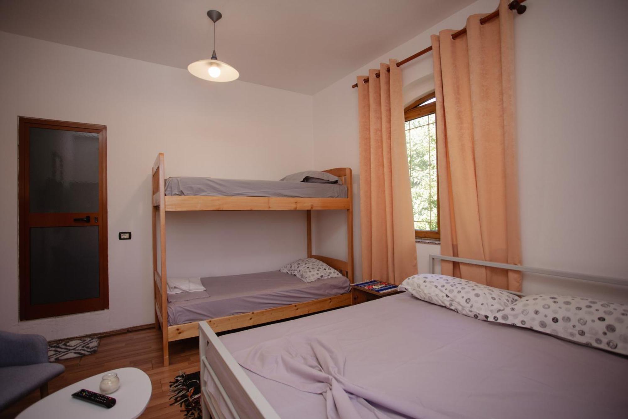Hotel Shkodra Lake Shiroka Ngoại thất bức ảnh